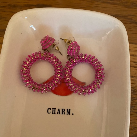 None Jewelry - NWOT Pink Beaded Dangly Earrings